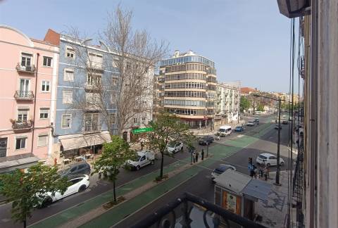 Apartamento T3 usado no centro Lisboa