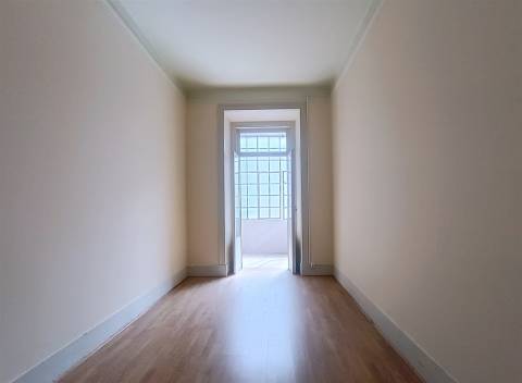 Apartamento T3 usado no centro Lisboa