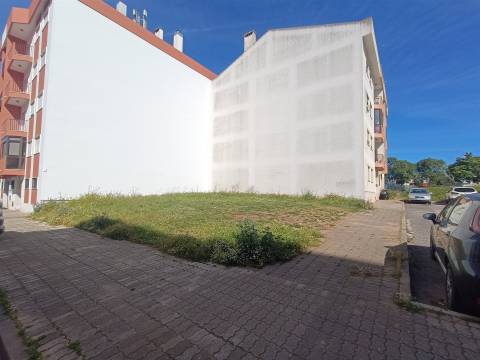 Terreno comercial urbano quinta do mirante Queluz
