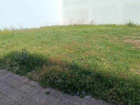 Terreno comercial urbano quinta do mirante Queluz