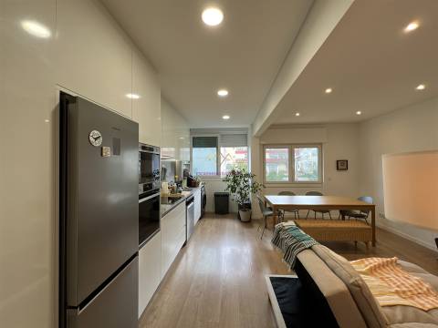 Apartamento T3 para arrendar, em Montalvão, Setúbal