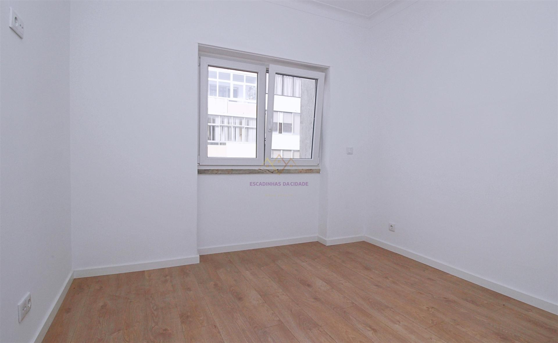 Apartamento T2+1 Venda em Venteira,Amadora