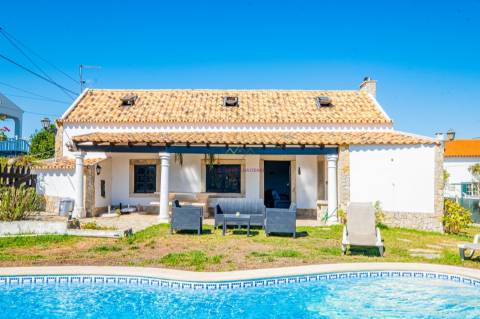 Moradia com piscina em Sesimbra - Zambujal de Cima
