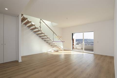 Colinas do Cruzeiro, Fantástico T4 Duplex Novo a estrear