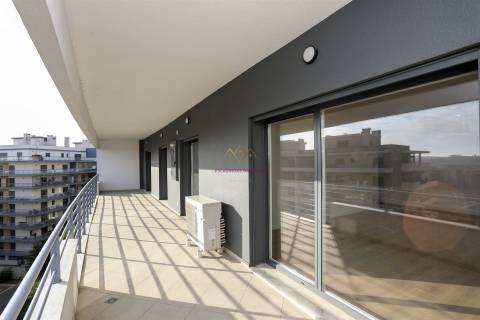 Colinas do Cruzeiro, Fantástico T4 Duplex Novo a estrear