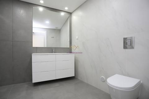 Colinas do Cruzeiro, Fantástico T4 Duplex Novo a estrear