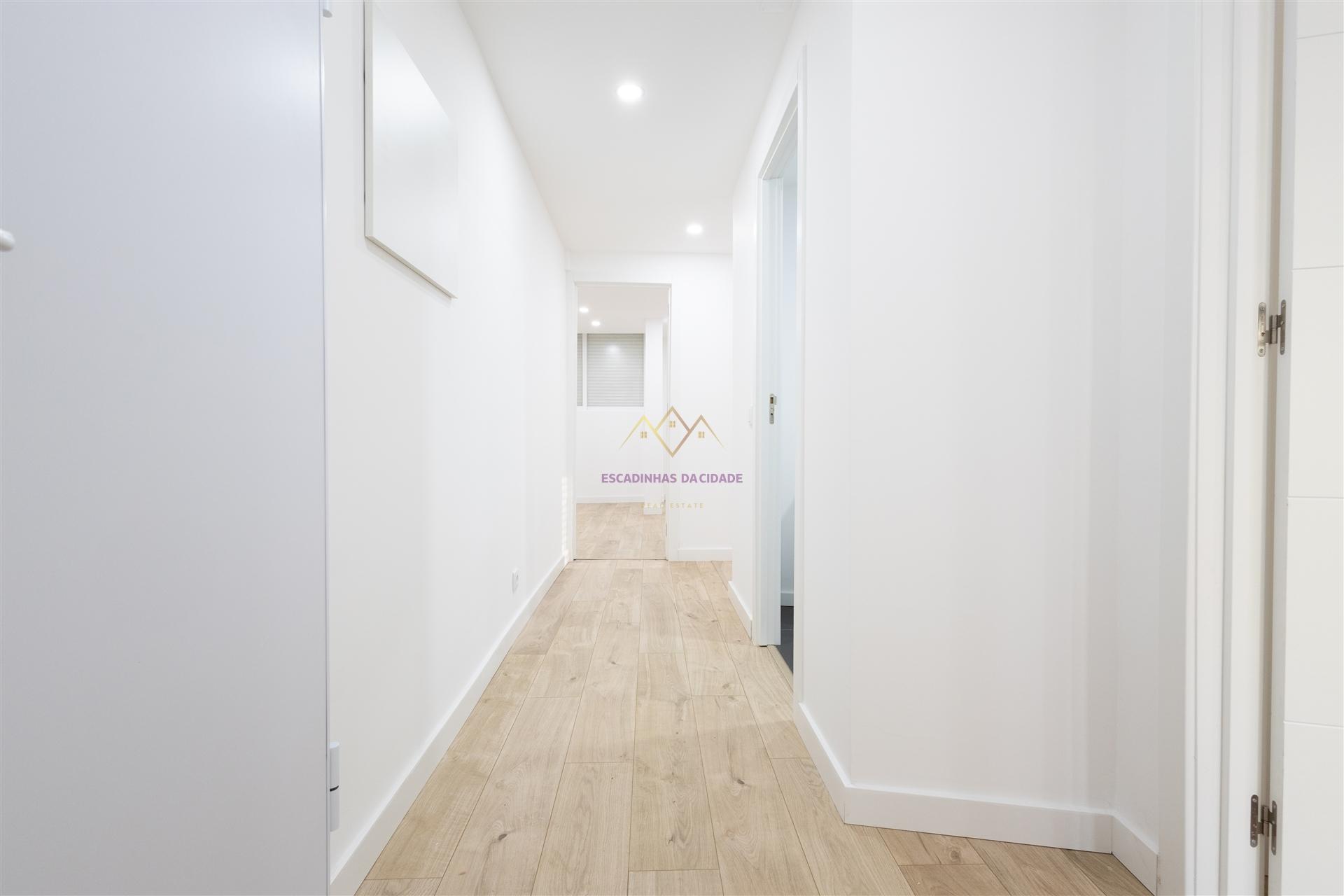 T2+1 Remodelado em Alverca
