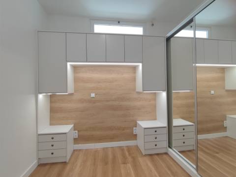 Loja transformada em T3 remodelado Odivelas