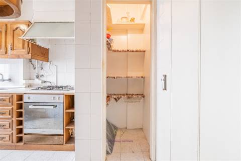 T3 com 2 Salas: o espaço ideal para a sua família crescer com conforto e conveniência