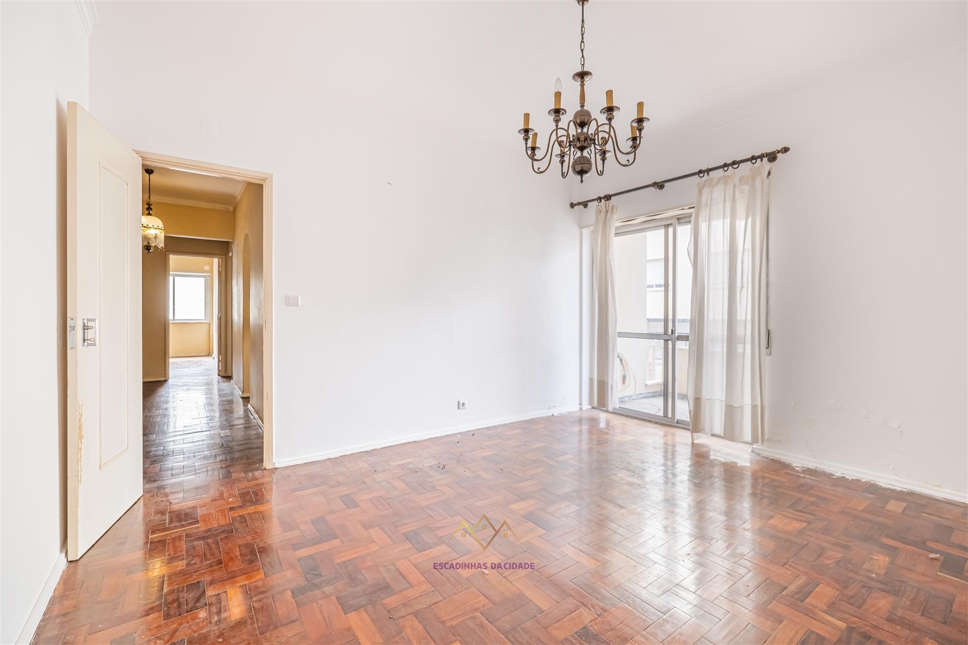 T3 com 2 Salas: o espaço ideal para a sua família crescer com conforto e conveniência