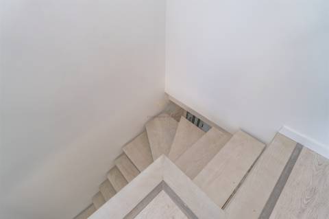 Exclusivo T1+1 Duplex com 2 Terraços, Churrasqueira e Open Space de 30 m2