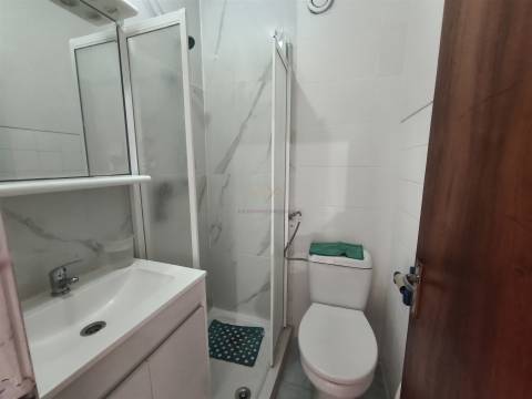 T3 com Elevado Potencial de Valorização na Cidade Nova, Santo António dos Cavaleiros