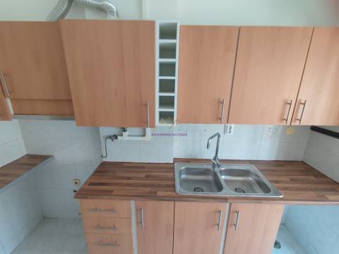 T3 Transformado em T4 Duplex | Espaçoso, Luminoso e com Grande Potencial