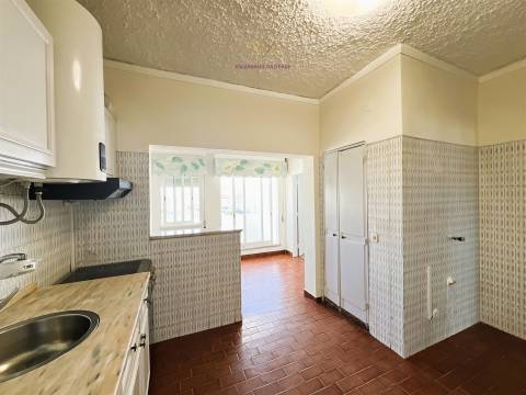 Cobertura T2 para Venda em Aranguês, Setúbal
