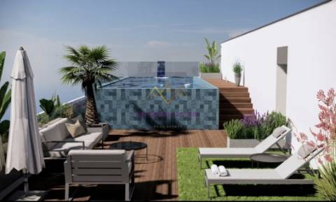 T2 com Piscina aquecida, ginásio e terraço no rooftop - Loures