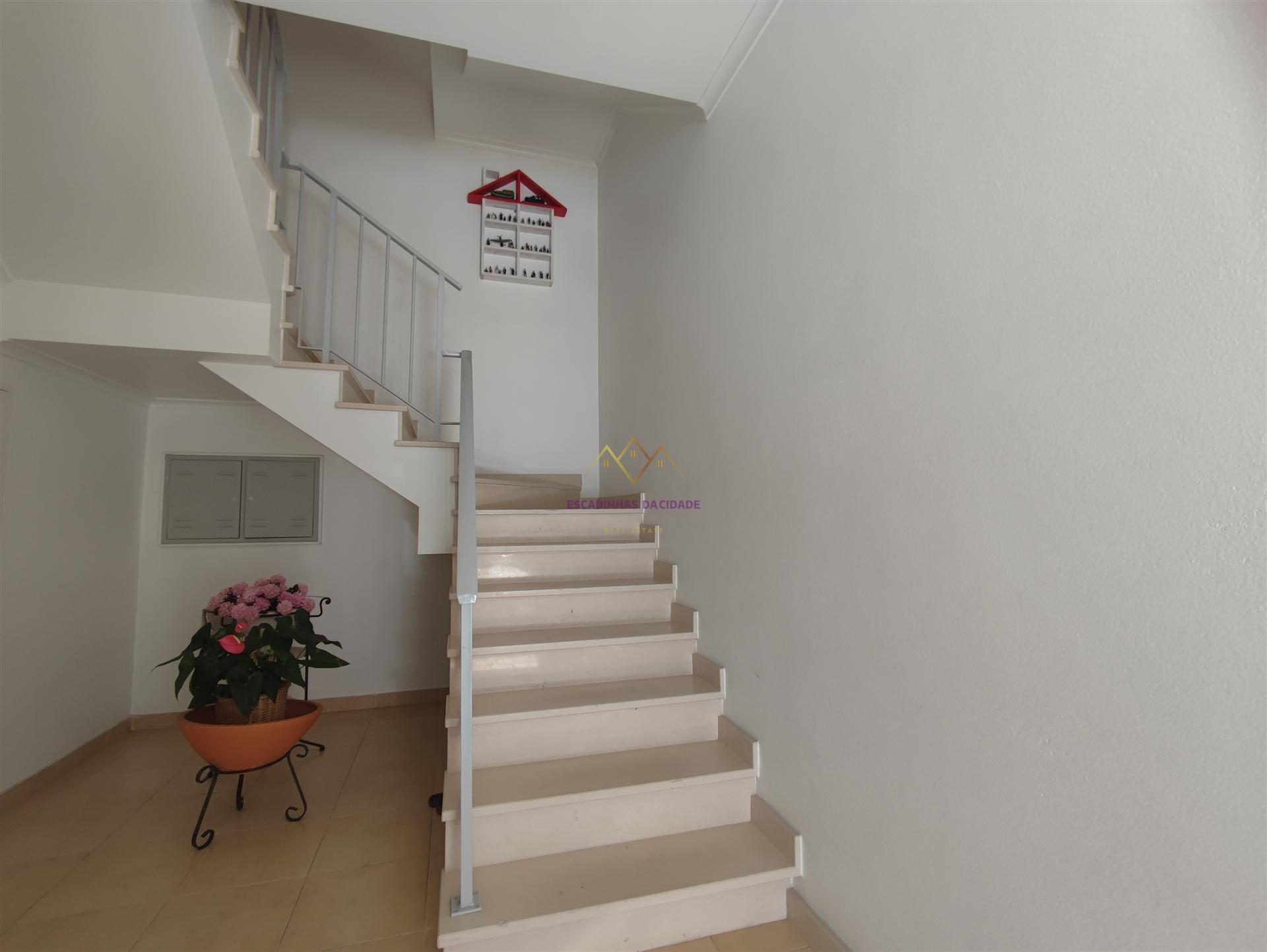 Apartamento T2 com sótão de 69 m² no centro de Marinhais – Excelente oportunidade de compra