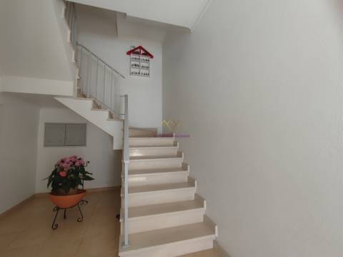 Apartamento T2 com sótão de 69 m² no centro de Marinhais – Excelente oportunidade de compra
