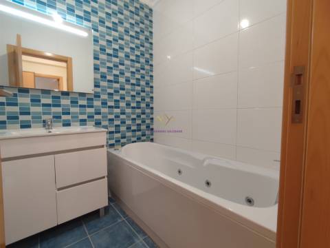 Apartamento T2 com sótão de 69 m² no centro de Marinhais – Excelente oportunidade de compra
