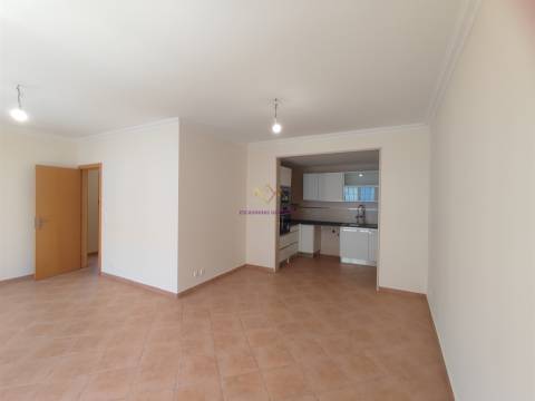 Apartamento T2 com sótão de 69 m² no centro de Marinhais – Excelente oportunidade de compra