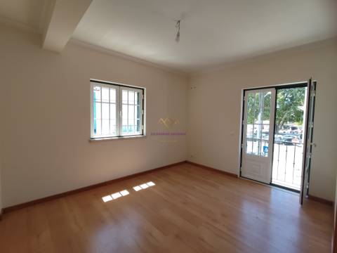 Apartamento T2 com sótão de 69 m² no centro de Marinhais – Excelente oportunidade de compra