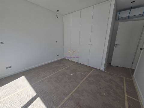 Moradia T3 com Piscina em Alcabideche