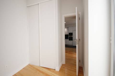 Apartamento T3 equipado com terraço Arroios