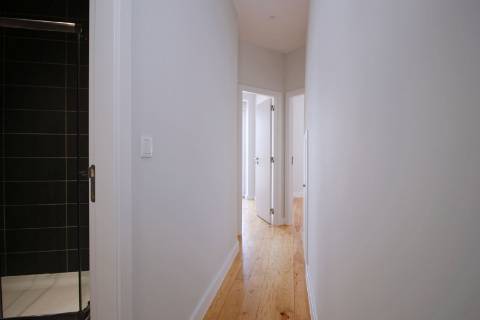 Apartamento T3 equipado com terraço Arroios