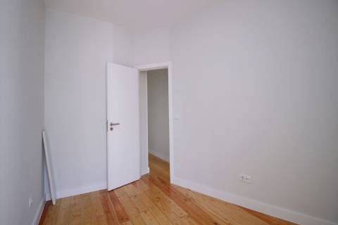 Apartamento T3 equipado com terraço Arroios