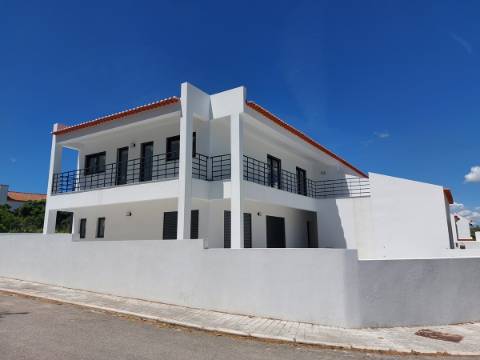 Moradia T4 (Nova Construção)