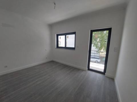 Moradia T4 (Nova Construção)