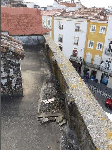 Prédio Misto no Centro Histórico