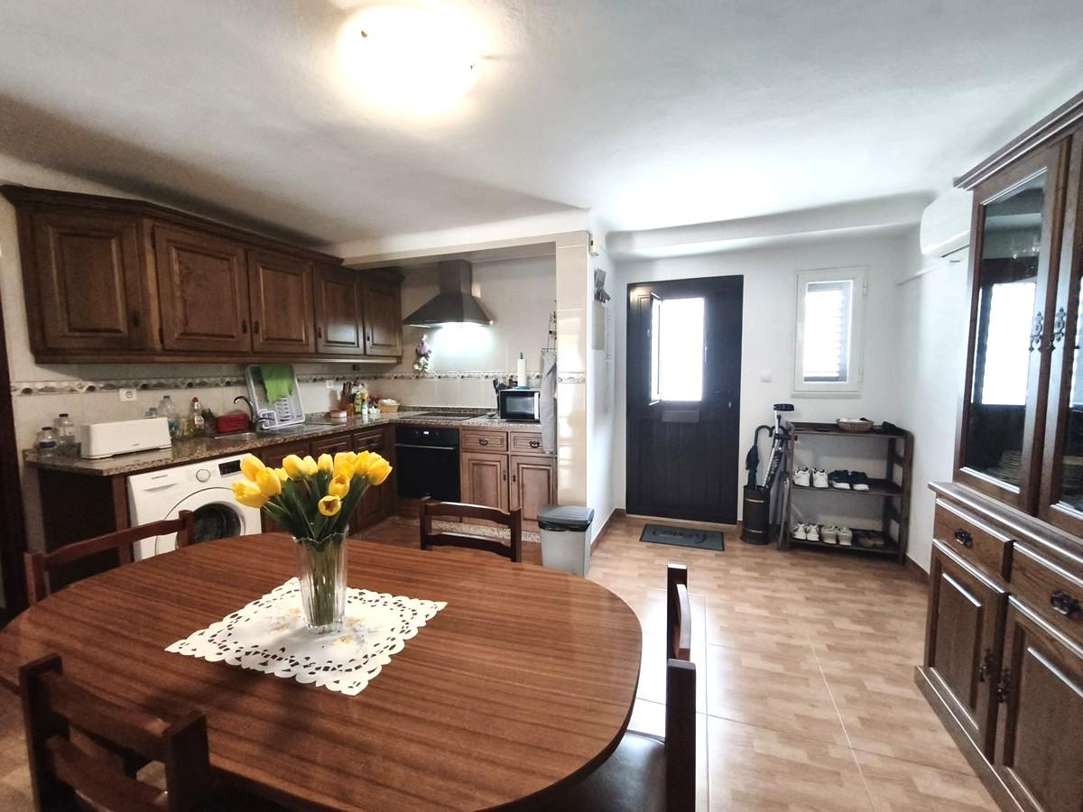 Moradia T2 com logradouro