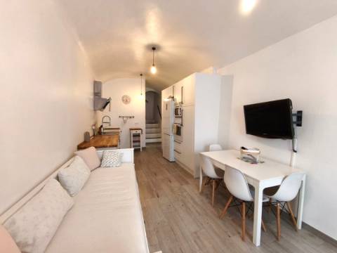 Prédio T2 no Centro Histórico