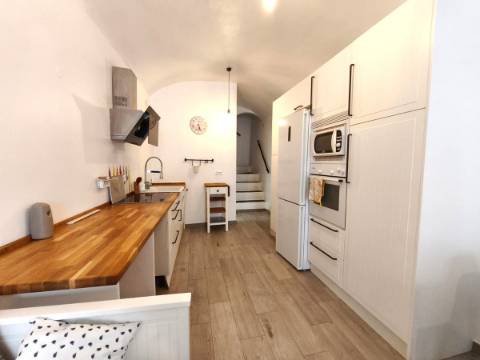 Prédio T2 no Centro Histórico