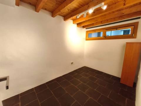 Prédio T2 no Centro Histórico