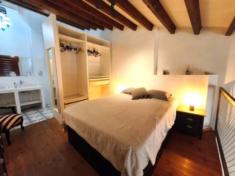 Prédio T2 no Centro Histórico