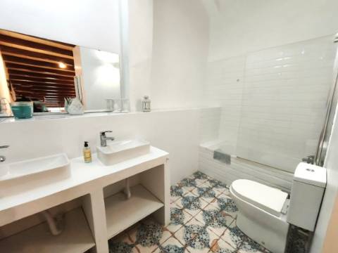 Prédio T2 no Centro Histórico