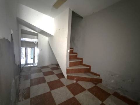 Moradia em banda em Campo Maior