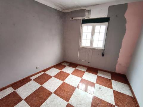 Moradia em banda em Campo Maior