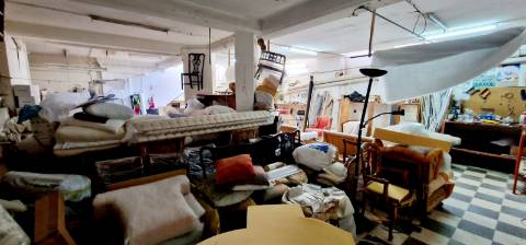 Espaço comercial de 2 pisos na Figueirinha, Oeiras