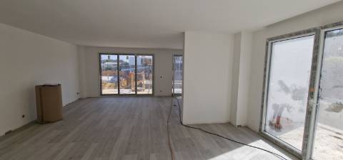 Moradia T4 com piscina à venda em Manique