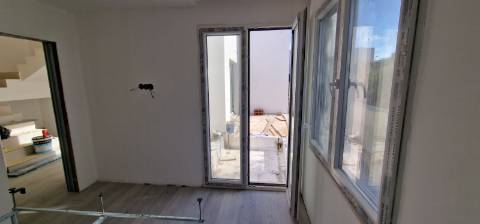 Moradia T4 com piscina à venda em Manique