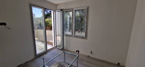 Moradia T4 com piscina à venda em Manique