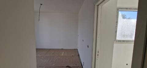 Moradia T4 com piscina à venda em Manique