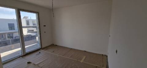 Moradia T4 com piscina à venda em Manique