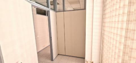 Oportunidade Única! Espaço Comercial de 152m2 na Costa da Guia