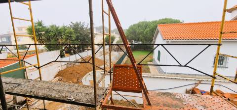 Moradia de luxo em construção em Murches