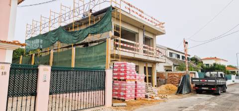 Moradia de luxo em construção em Murches