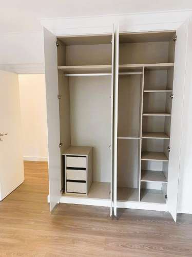 Apartamento T2 Renovado em Cascais - Arrendamento Imediato, Pronto a Entrar!