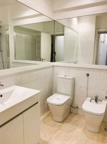 Apartamento T2 Renovado em Cascais - Arrendamento Imediato, Pronto a Entrar!